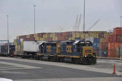 Inician nuevo servicio ferroviario de carga para evitar cierre del Puerto de Baltimore