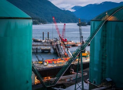 Reliance Industries compra primeros barriles de crudo canadiense del oleoducto Trans Mountain