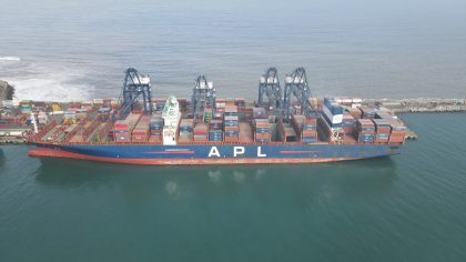 STI atiende a la nave de mayor eslora que ha recalado a un puerto de la Región de Valparaíso