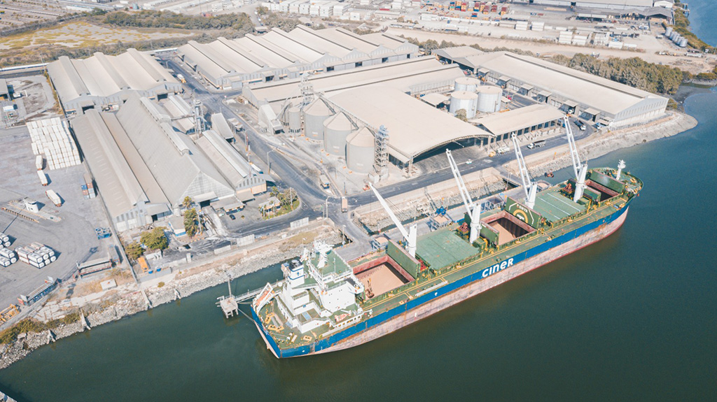 Andipuerto multiplica por seis la carga anual movilizada desde el inicio de su concesión