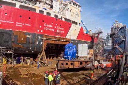 Seaspan instala motores en rompehielos multimisión de la Guardia Costera de Canadá