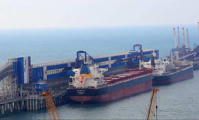 Empresa rusa rechaza oferta de grupo logístico por terminal de transbordo de carbón en el Mar Negro