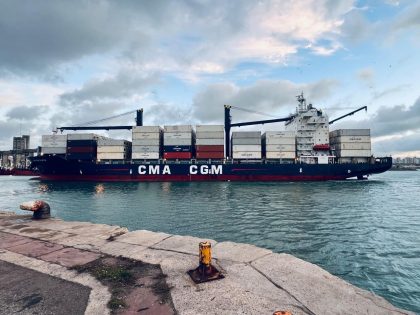 Buque de CMA CGM inaugura servicio entre Mar del Plata y Santos