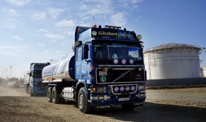 Bolivia: YPFB descarta que existan 400 camiones cisterna varados en Arica