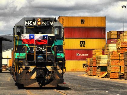 Fepasa acusa perjuicios "significativos" producto de paro en Puerto Coronel