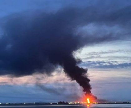 Misiles ucranianos impactan terminal petrolera en puerto ruso de Kavkaz