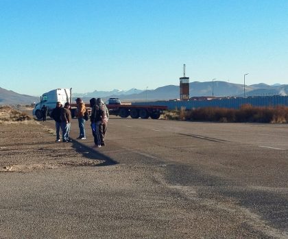 Gobierno de Bolivia califica de "político" bloqueo de carreteras llevado a cabo por transportistas