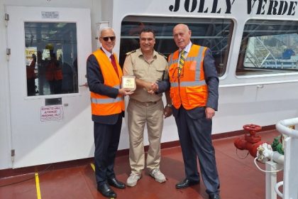 MV Jolly hace primera visita al Puerto de Génova