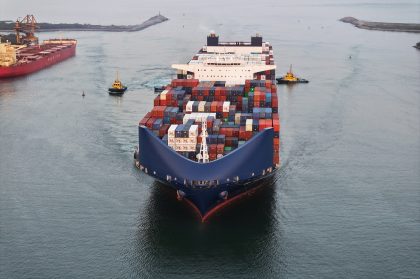 Nueva nave de 396 metros de eslora de CMA CGM se despliega por puertos latinoamericanos