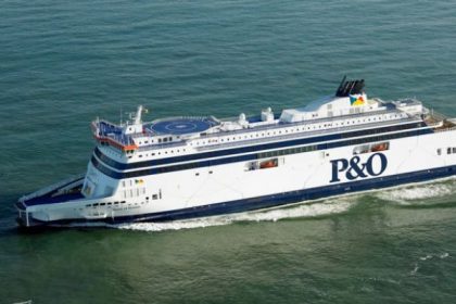 Irish Ferries firma acuerdo con obligación de compra para Spirit of Britain