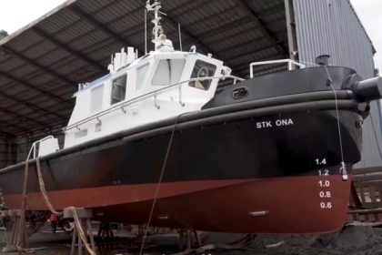 Astillero Ascon bota nueva lancha de transferencia de prácticos para operar en Punta Arenas
