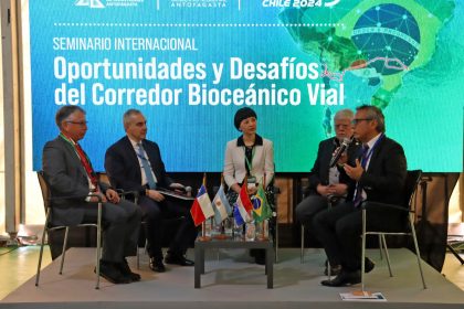 Puerto Antofagasta participa en Seminario Internacional del Corredor Bioceánico en Exponor 2024