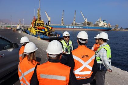 Easy Point Logistics y Methanol Reformer visitan Puerto Antofagasta