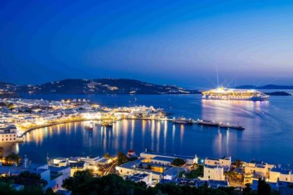 Puerto de Atenas ve partir primer viaje de Costa Fortuna a Turquía