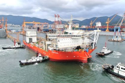 Hanwha Ocean lanza buque de instalación de turbinas eólicas encargado por Cadeler