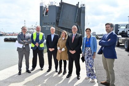 Puerto de Santander inaugura línea de atraque y rampa para tráfico rodado