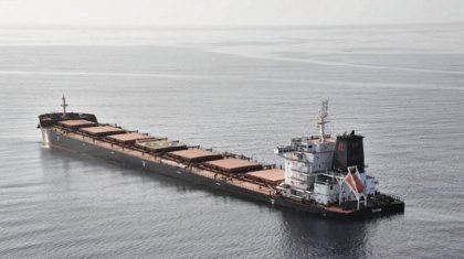 Empresa de salvamento confirma hundimiento de buque atacado por hutíes