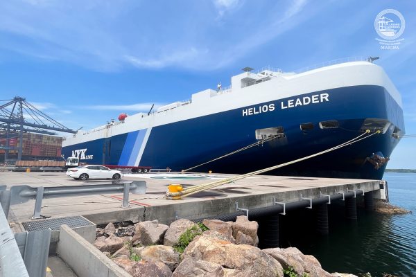 Puerto Lázaro Cárdenas recibe por primera vez al buque Ro-Ro Helios Leader de NYK
