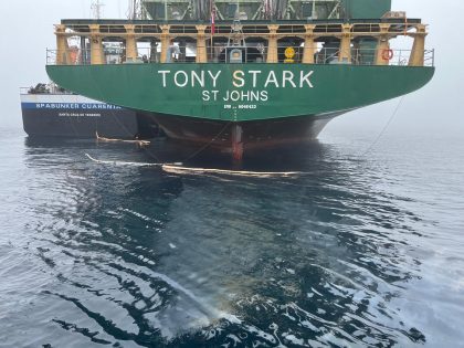 Buque Tony Stark es retenido por verter fueloil en aguas de Ceuta