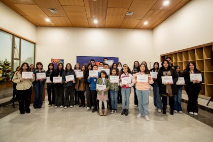 DP World Lirquén premia por excelencia académica a 32 estudiantes hijos de trabajadores