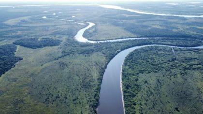 Paraguay: Autoridades impulsan turismo fluvial y mejoras de seguridad en navegación