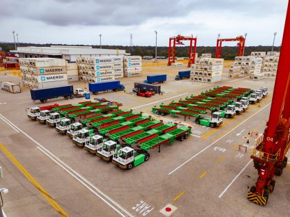 Puerto de Itapoá adquiere 20 Terminal Tractors eléctricos y consolida la mayor flota de Brasil
