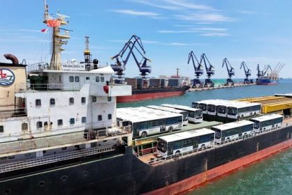 China: Puerto de Yantai supera el millón de toneladas métricas en envío de carga general al sudeste asiático