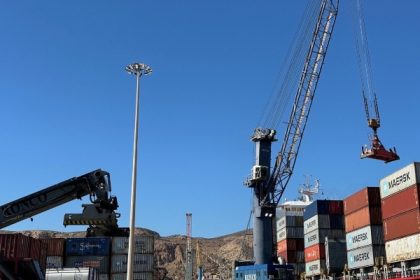 Autoridad Portuaria de Almería adjudica obras para instalación de cuatro torres de alumbrado de bajo consumo
