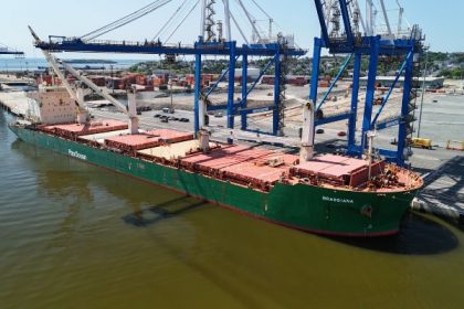 Terminal de contenedores de DP World en Port Saint John reanuda servicios de carga fraccionada