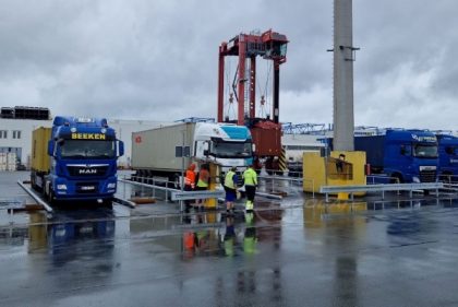 Terminal de contenedores de Eurogate en Wilhelmshaven dispone nuevos espacios de manipulación de camiones