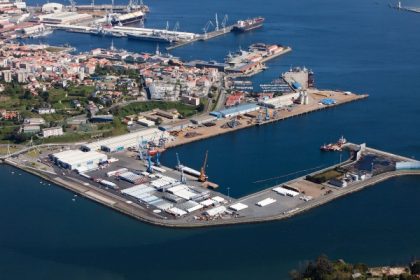 Autoridad Portuaria de Ferrol-San Cibrao firma convenio para acondicionamiento del ramal ferroviario