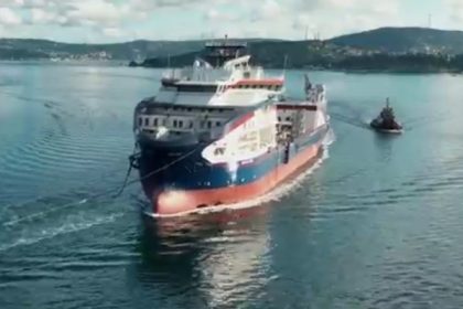 MCSI Rotterdam entrega buque de tendido de cables en Noruega