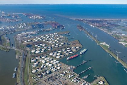 Licitación de H2Global permite suministro de amoníaco renovable a la UE desde Puerto Rotterdam