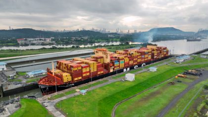 Portacontenedores de MSC establece récord en Canal de Panamá