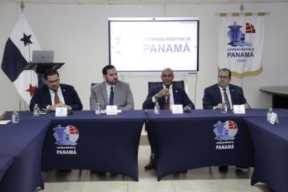 Autoridad Marítima de Panamá y Apademar desarrollan hoja de ruta para impulsar la industria marítima