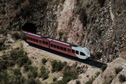 Perú: "Tren Macho" contribuirá a la salida de productos hacia el Puerto de Chancay