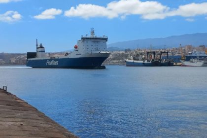 Nuevo RoRo de Fred. Olsen Cargo Express llega a Canarias para iniciar trámites administrativos