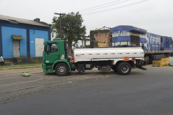 Plano de Ajuda Mútua do Porto de Santos realiza simulado de atendimento a acidente com trem