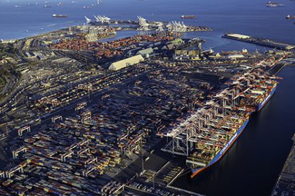 Puerto de Long Beach alcanza su agosto más productivo con movimiento de 913.873 TEU