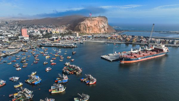Puerto de Arica proyecta superar los 3 millones de toneladas movilizadas en 2025