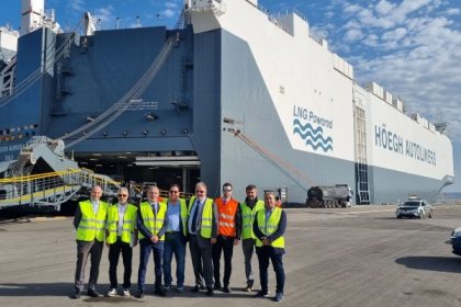 Höegh Aurora hace visita inaugural a Puerto de Santander