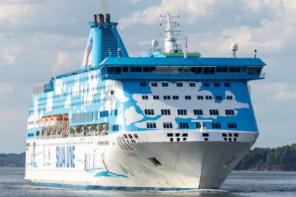 Tallink mantiene buque en Puerto de Ámsterdam como refugio