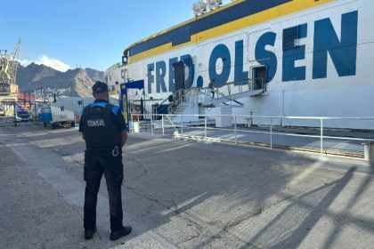 Puerto de Tenerife refuerza controles de seguridad en líneas regulares interinsulares