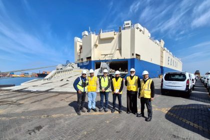 Ian Taylor recibe a delegación de Suzuki India en Puerto de San Antonio