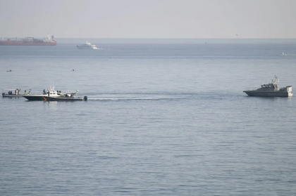 Investigan vertido en el Estrecho del Gibraltar tras colisión de buques