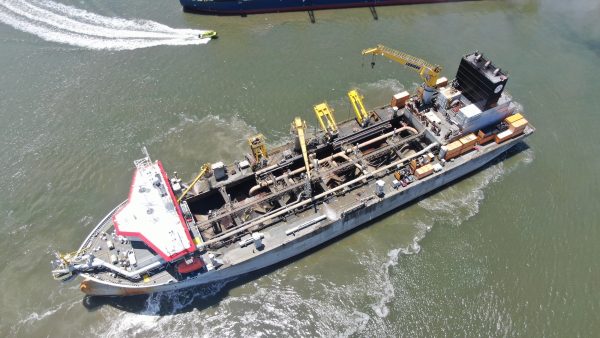 Porto de São Francisco assegura proteção ao meio ambiente durante dragagem