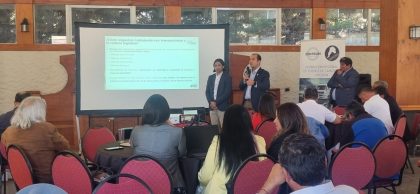 Puerto Valparaíso expone proyección de temporada de fruta a gremio regional de transportistas