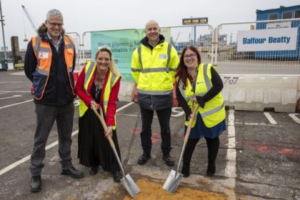 Portsmouth International Port inica obras para instalar sistema de energía eléctrica en tierra