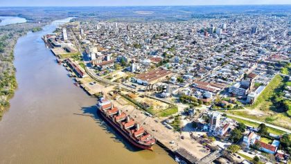 Argentina: Puerto de Concepción del Uruguay exporta 370 mil toneladas de productos forestales en 12 meses