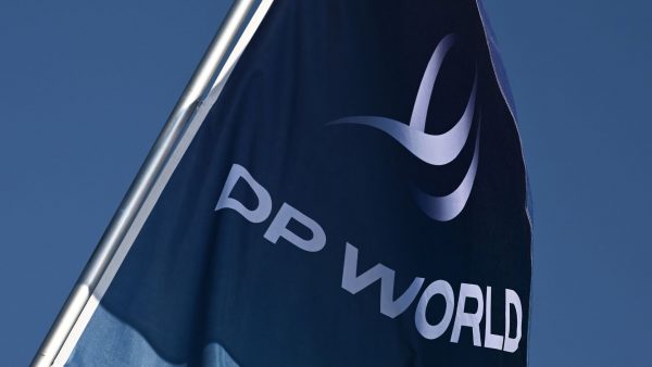 Fondo de pensiones canadiense suspenderá futuras inversiones en DP World por vínculos de director ejecutivo con Jeffrey Epstein